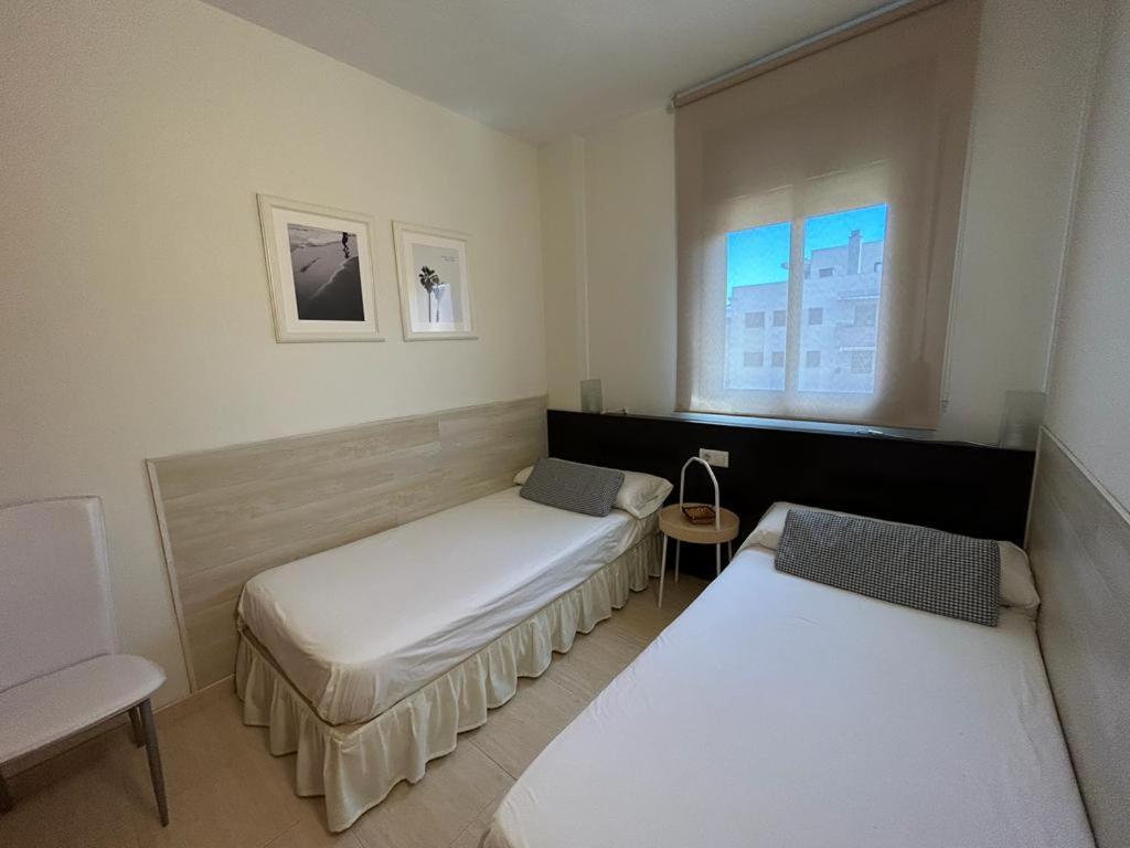 Apartamento Los Girasoles 1 Салоу Екстериор снимка