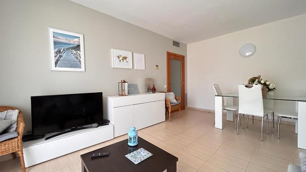 Apartamento Los Girasoles 1 Салоу Екстериор снимка